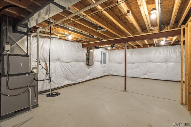 133 South Drive, West Seneca, NY 14218