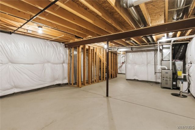 133 South Drive, West Seneca, NY 14218