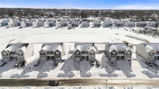 133 South Drive, West Seneca, NY 14218