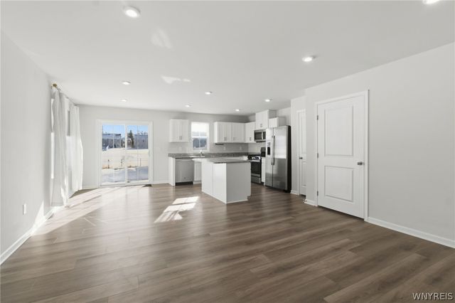 133 South Drive, West Seneca, NY 14218