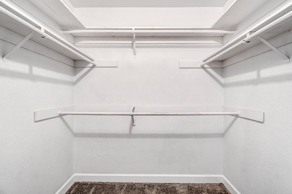 Image 24 of property listing at 2203 N Cornelia Avenue, Fresno, CA 93722