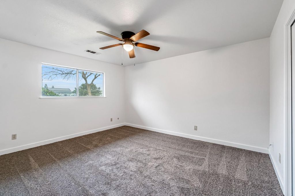 Image 29 of property listing at 2203 N Cornelia Avenue, Fresno, CA 93722