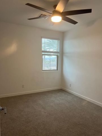 9922 E Tahoe Avenue, Mesa, AZ 85212