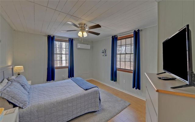 117 Woods Lane, Hartwell, GA 30643