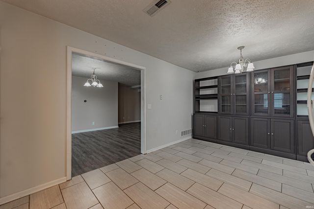 1616 Welworth Avenue, Evansville, IN 47711