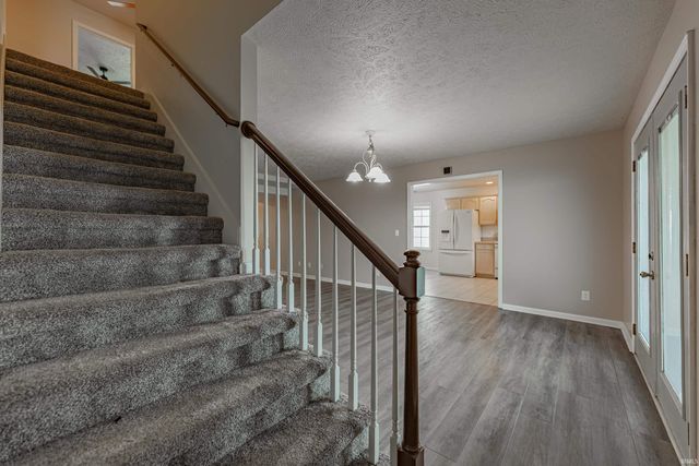 1616 Welworth Avenue, Evansville, IN 47711