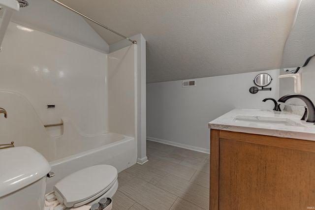 1616 Welworth Avenue, Evansville, IN 47711