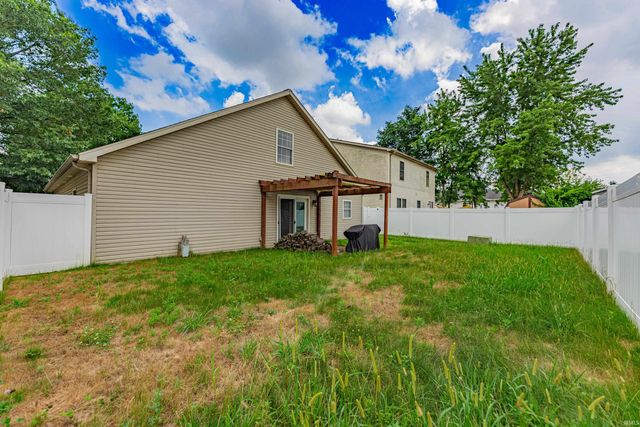 1616 Welworth Avenue, Evansville, IN 47711