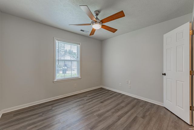 1616 Welworth Avenue, Evansville, IN 47711