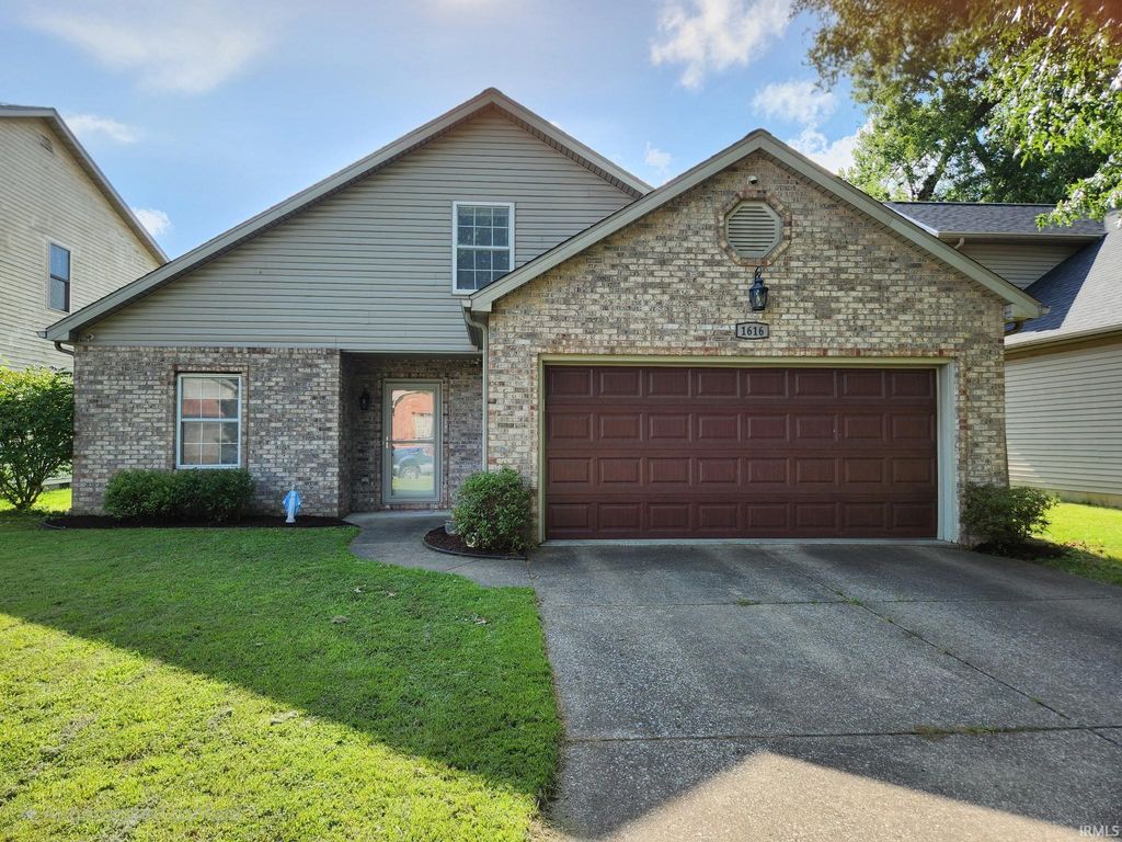 1616 Welworth Avenue, Evansville, IN 47711