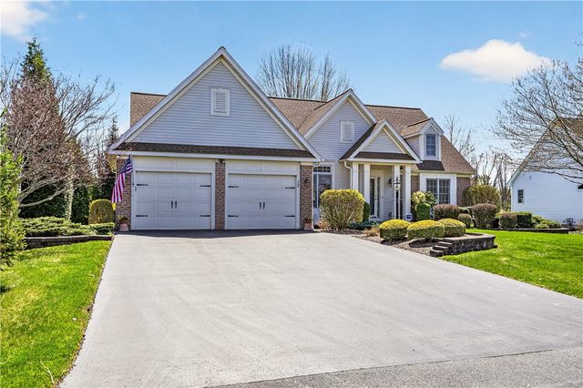17 Sanibel Dr Drive, Perinton, NY 14450
