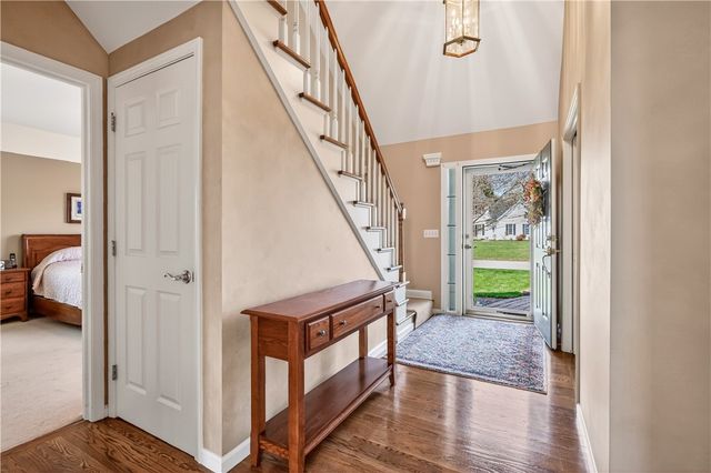 17 Sanibel Dr Drive, Perinton, NY 14450