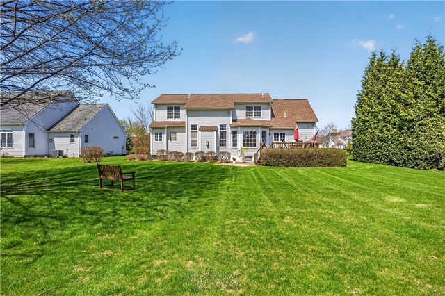 17 Sanibel Dr Drive, Perinton, NY 14450