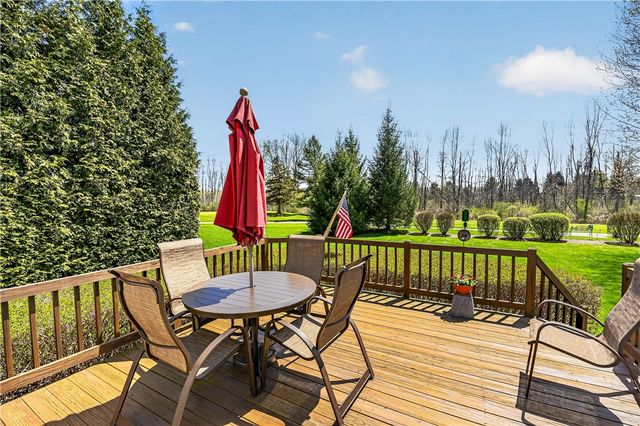 17 Sanibel Dr Drive, Perinton, NY 14450