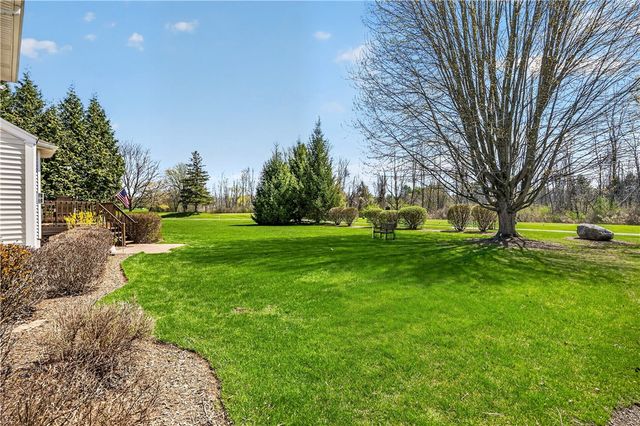 17 Sanibel Dr Drive, Perinton, NY 14450
