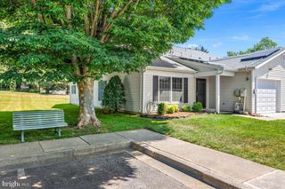 2650 COMPASS DR, Annapolis, MD 21401