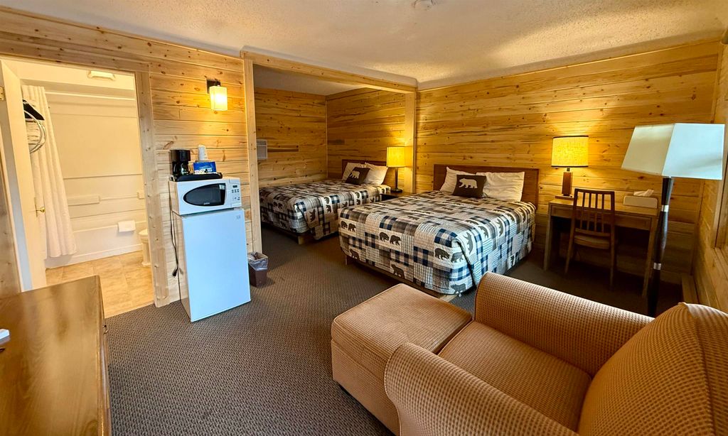 244 Yellowstone Ave., W, Cody, WY 82414 photo 12