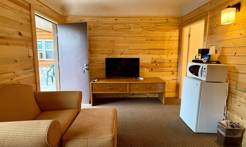 244 Yellowstone Ave., W, Cody, WY 82414 photo 14