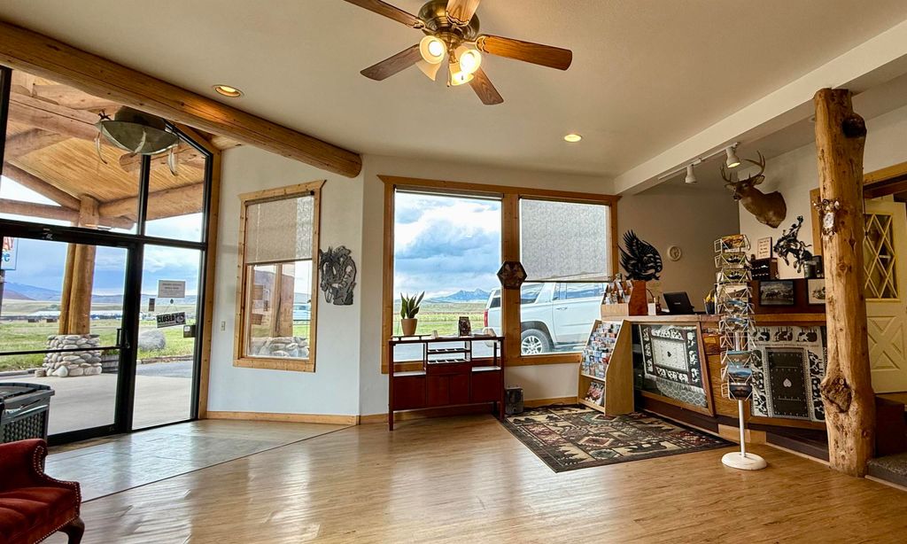 244 Yellowstone Ave., W, Cody, WY 82414 photo 3