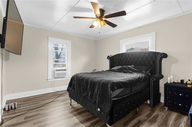 282 Orchard St, Sharon, PA 16146