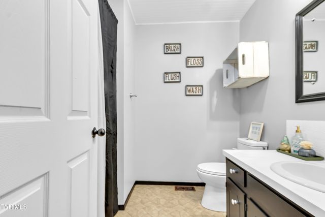 935 Ragle Street, Church Hill, TN 37642