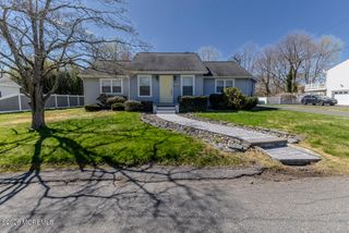 1611 Dumont Terrace, Wall, NJ 07719