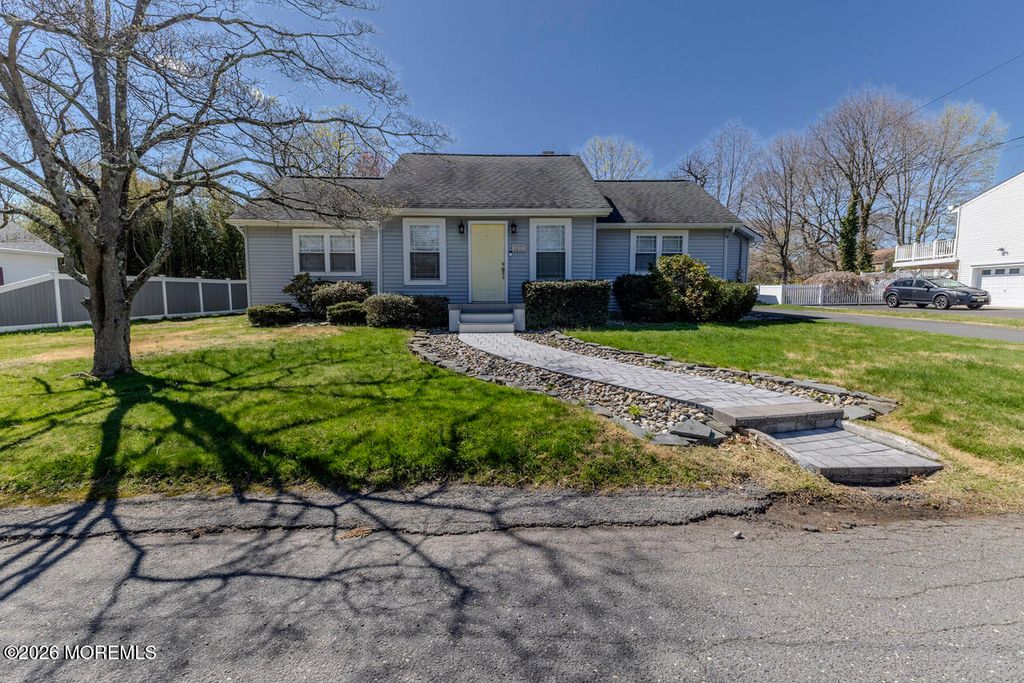 1611 Dumont Terrace, Wall, NJ 07719