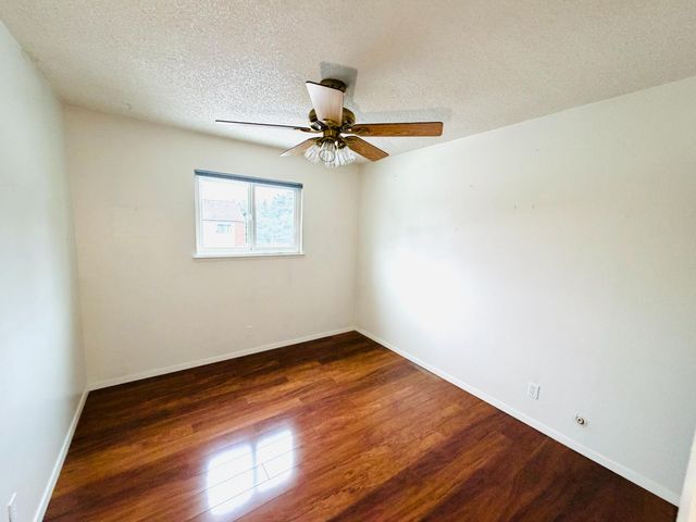 4032 Oak Villa Cir, Carmichael, CA 95608