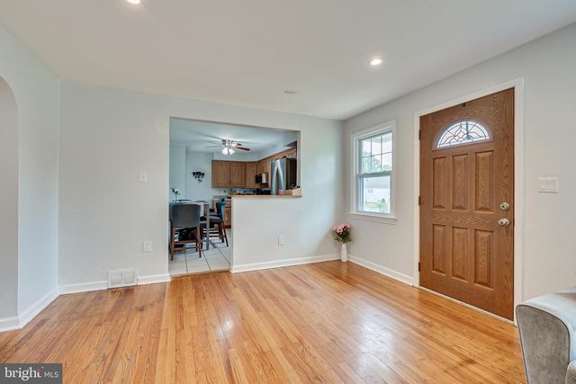 113 DUTCH NECK RD, Hightstown, NJ 08520