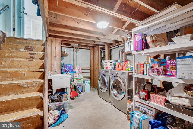 113 DUTCH NECK RD, Hightstown, NJ 08520