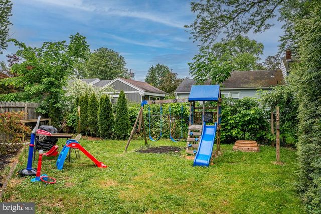 113 DUTCH NECK RD, Hightstown, NJ 08520