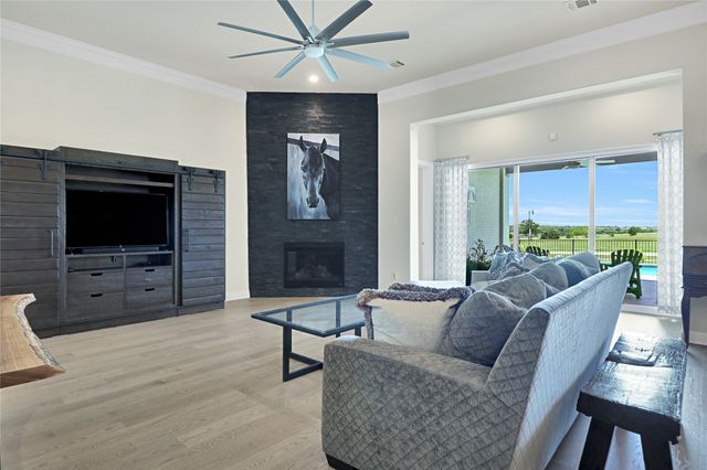 1809 Shade Tree Street, Fort Worth, TX 76008