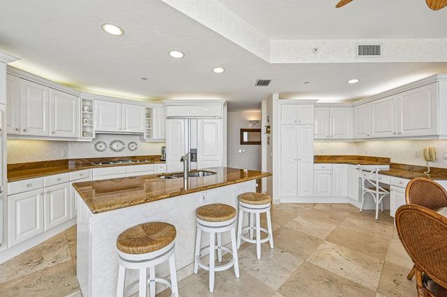 800 Ocean Drive 1105, Juno Beach, FL 33408