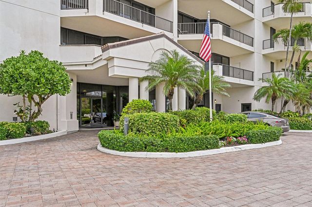 800 Ocean Drive 1105, Juno Beach, FL 33408