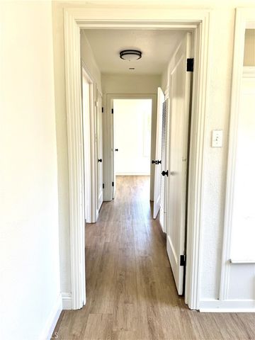 2225 N Sutter, Stockton, CA 95204