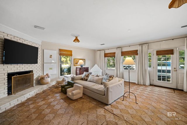 451 Ivy Circle, Fairhope, AL 36532