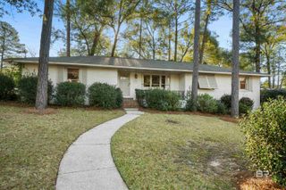 451 Ivy Circle, Fairhope, AL 36532