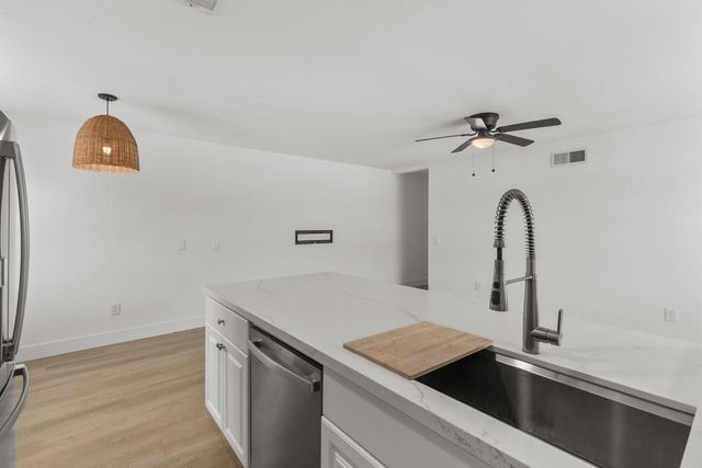 72629 Edgehill Drive 4, Palm Desert, CA 92260