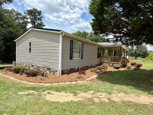 1155 Townsend Road, Raeford, NC 28376