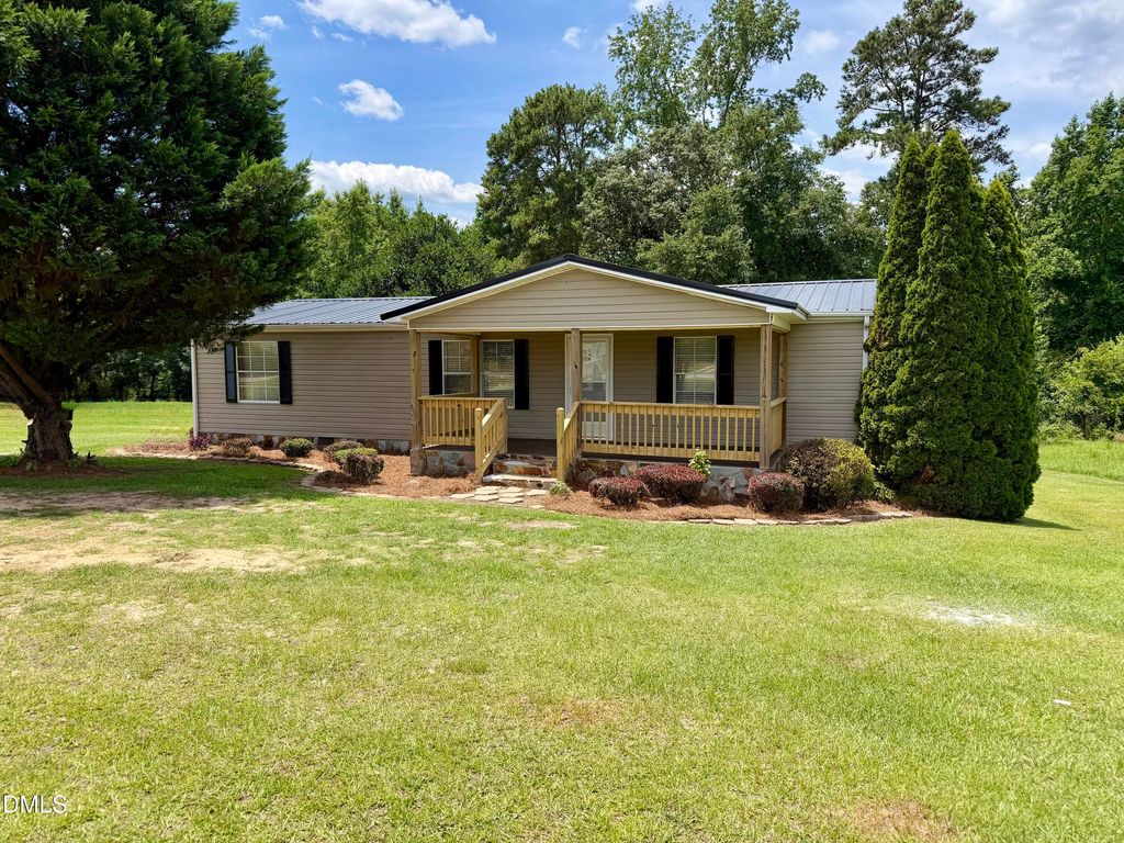 1155 Townsend Road, Raeford, NC 28376