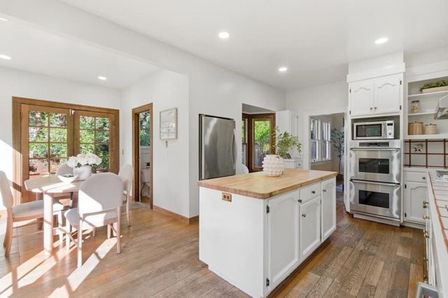 636 Alvarado Row, Stanford, CA 94305