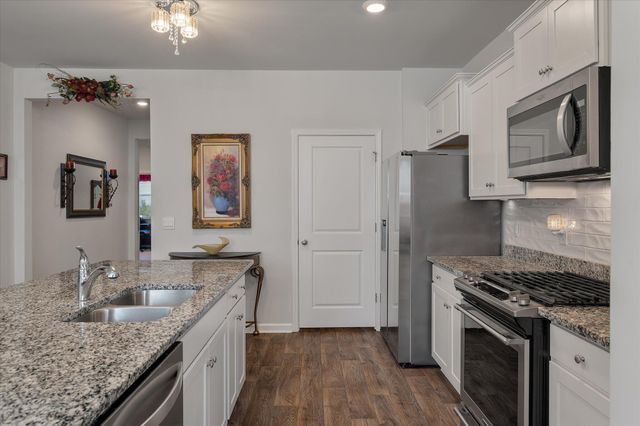 267 N Light Way, Summerville, SC 29486