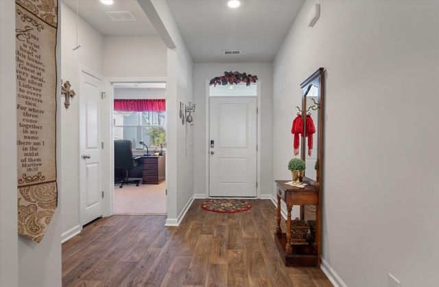 267 N Light Way, Summerville, SC 29486