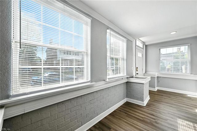 931 Kenton AVE, Norfolk, VA 23504
