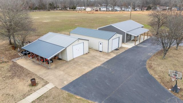 1350 BLANTON RD, Adamsville, TN 38310