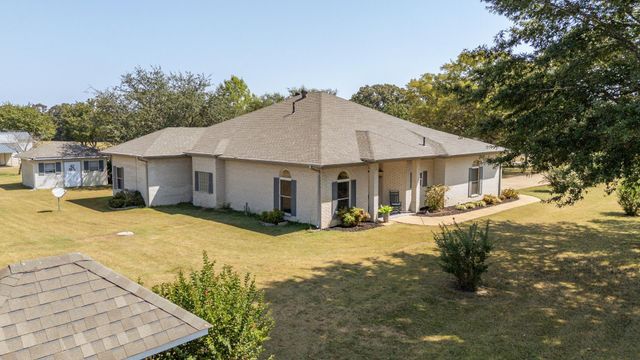 1350 BLANTON RD, Adamsville, TN 38310