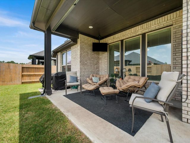 15881 Hayes Market Loop, Conroe, TX 77302