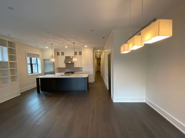 3946 N Hoyne Avenue 2S, Chicago, IL 60618