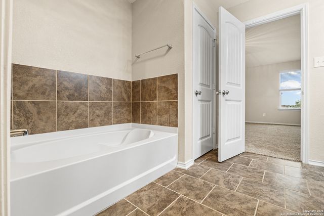 7010 Aphrodite Mist, San Antonio, TX 78252
