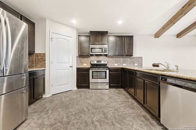 7010 Aphrodite Mist, San Antonio, TX 78252